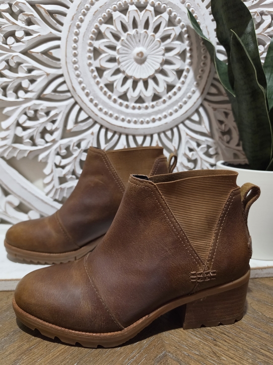 Sorel Shoes - Sorel Brown Small Heel Ankle Leather Boots Womens 6